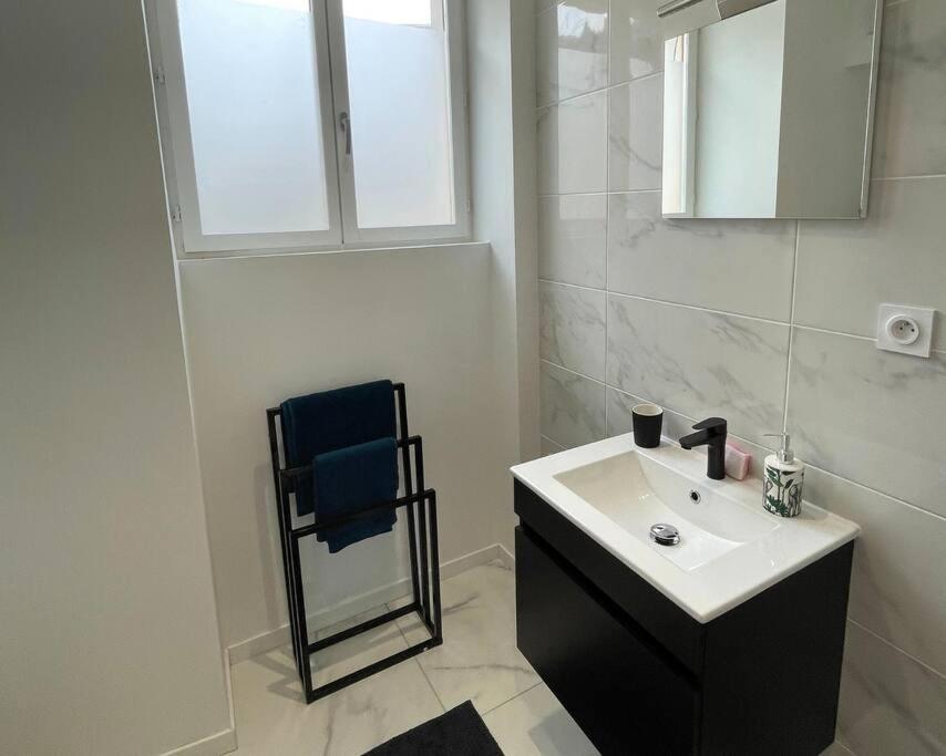 Апартаменты Yokohama, Duplex Avec Jardin Бурж Экстерьер фото